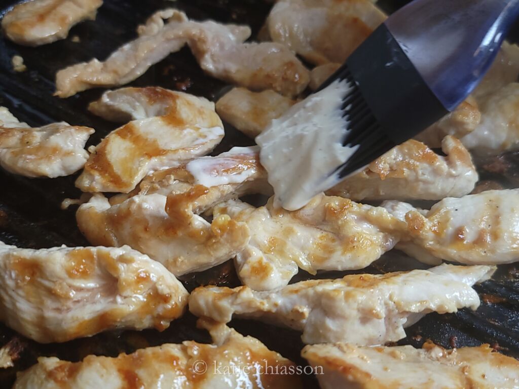Grilled Chicken with White BBQ Sauce